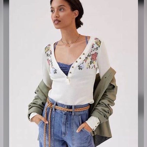 Pilcro Embroidered Thermal Top - Picture 2 of 16